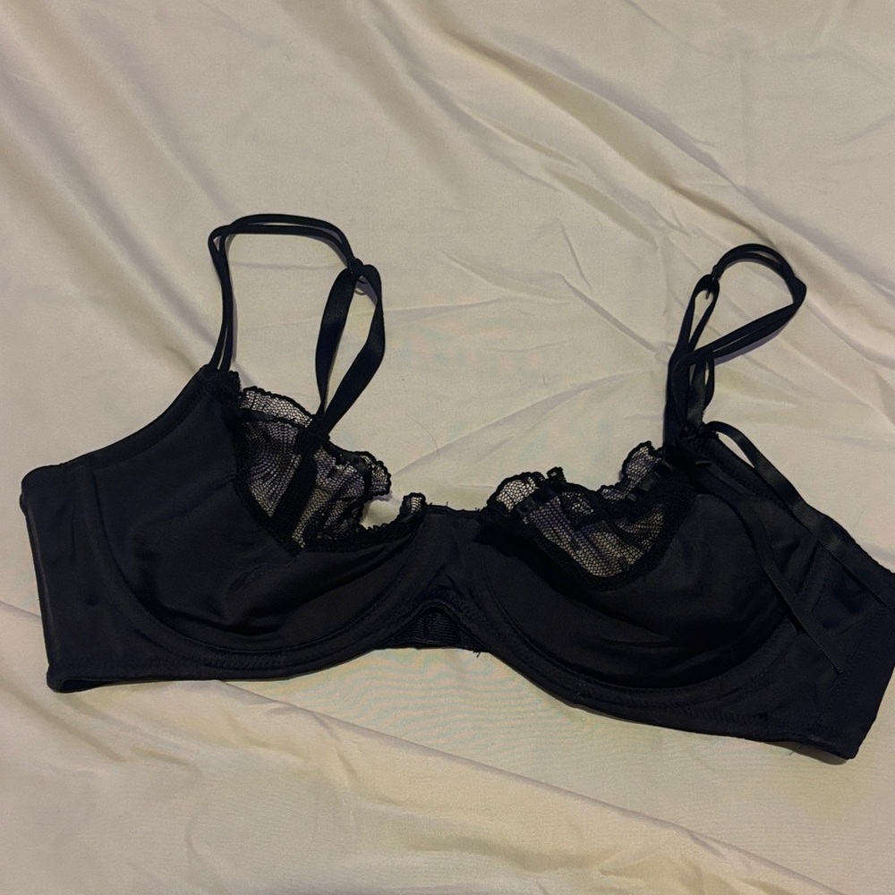 Victoria's Secret :Sexy Little Things collection;Black Lace Detail Bra 36C